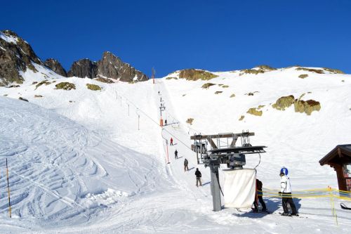 Chamonix-Mont-Blanc-France-Ski-Resort